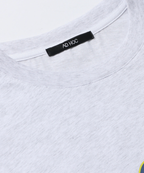 ADHOC(アドホック)の「男性アーカイブグラフィックTシャツ (LT-GREY) (HCRSTA3)(Tシャツ/カットソー・メンズ・その他・90/100/95/105)」の3枚目の写真