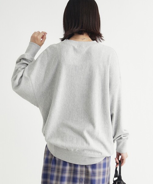 HONEYSUCKLE ROSE(ハニーサックルローズ)の「《★今秋マストバイ★/体型カバー/選べる5色》アシッド加工アソートグラフィックスウェット(スウェット・レディース・ボルドー/グレー/ライトブルー/レッド系1/グレー系その他・03/04/05)」の8枚目の写真