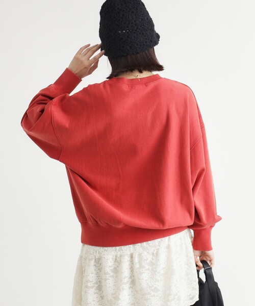 HONEYSUCKLE ROSE(ハニーサックルローズ)の「《★今秋マストバイ★/体型カバー/選べる5色》アシッド加工アソートグラフィックスウェット(スウェット・レディース・ボルドー/グレー/ライトブルー/レッド系1/グレー系その他・03/04/05)」の19枚目の写真
