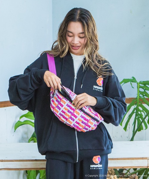 LOCALMOTION HAWAII(ローカルモーション ハワイ)の「ハワイアン航空ウエストバッグ(ボディバッグ/ウエストポーチ・レディース・ホワイト/マルチ・ONE SIZE)」の1枚目の写真