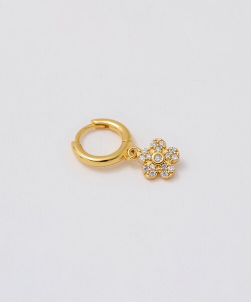 UNITED ARROWS（ユナイテッドアローズ）の「ミニフラワー&フープ ピアス（ピアス（両耳用）・レディース・ゴールド/シルバー・FREE）」の4枚目の写真
