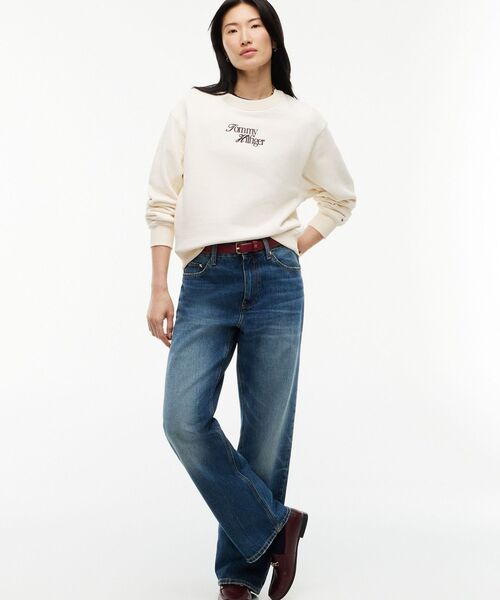 TOMMY HILFIGER（トミーヒルフィガー）の「クルーネックスウェットプルオーバー（スウェット・レディース・ネイビー/ホワイト・SMALL/MEDIUM/X-SMALL）」の9枚目の写真