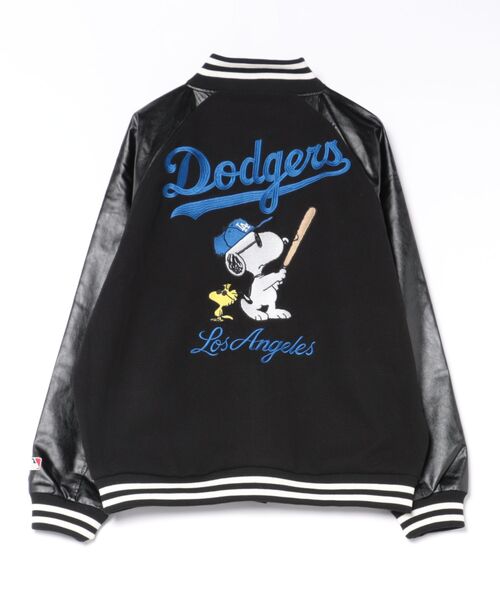 PEANUTS(ピーナッツ)の「【PEANUTS/ピーナッツ】【ユニセックスデザイン リンクコーデ・カップルコーデにも◎】MLB×PEANUTS スタジアムジャンパー スタジャン オーバーサイズ フェイクレザー ドジャース ヤンキース パドレス(スタジャン・メンズ・ブラック系その他/ブラック系その他2/グレー系その他3・LARGE/X-LARGE/MEDIUM)」の4枚目の写真
