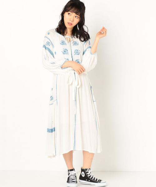 Another Edition(アナザーエディション)の「レーヨン刺繍ワンピース/AEBC Ry EMB OP◆(ワンピース・レディース・オフホワイト/マスタード・FREE)」の17枚目の写真