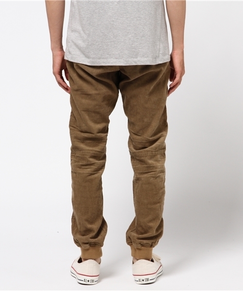 Denim & Supply Ralph Lauren（デニムアンドサプライラルフローレン）の「リラックスド コーデュロイ ハイキング ジョガー（その他パンツ・メンズ・ブラウン系1・LARGE/SMALL/X-LARGE/MEDIUM/X-SMALL）」の11枚目の写真