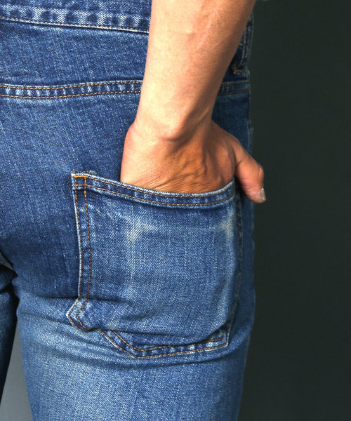 Magine(マージン)の「NO.35 STRETCH SLIM STRIGHT SELVAGE VINTAGE DENIM:NO.35 ストレッチスリムストレート セルビッチデニム(デニムパンツ・メンズ・インディゴブルー・44/46/48)」の16枚目の写真