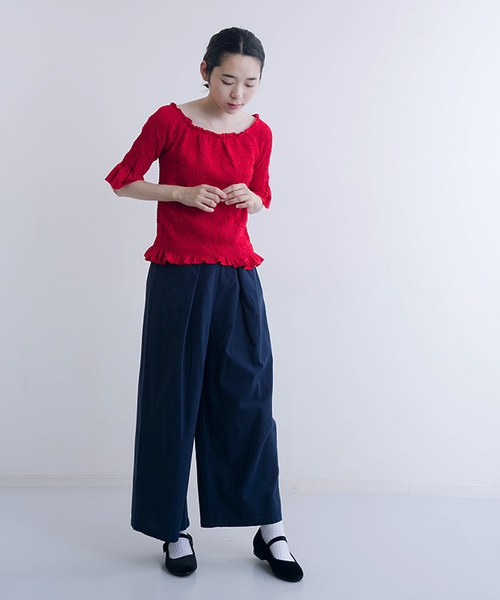 MERLOT（メルロー）の「フリルシャーリングオフショルトップス1168（シャツ/ブラウス・レディース・レッド/オフホワイト/イエロー/ブラック・FREE）」の18枚目の写真