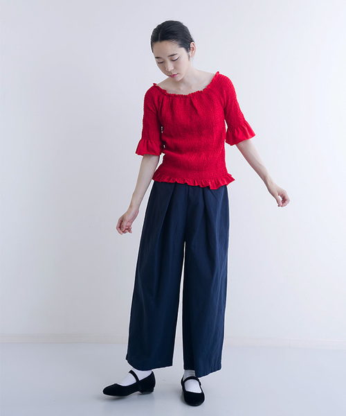 MERLOT（メルロー）の「フリルシャーリングオフショルトップス1168（シャツ/ブラウス・レディース・レッド/オフホワイト/イエロー/ブラック・FREE）」の19枚目の写真