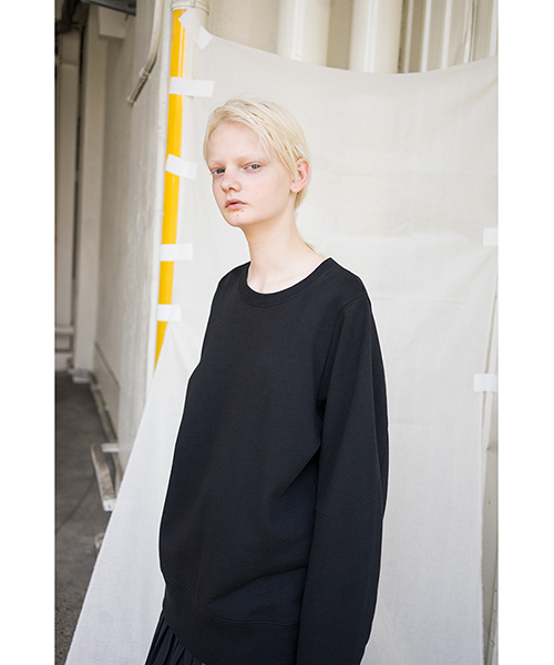 ZUCCa(ズッカ)の「(O)コットン裏毛*(Tシャツ/カットソー・レディース・ブラック/ネイビー/グレー・MEDIUM/M size)」の5枚目の写真