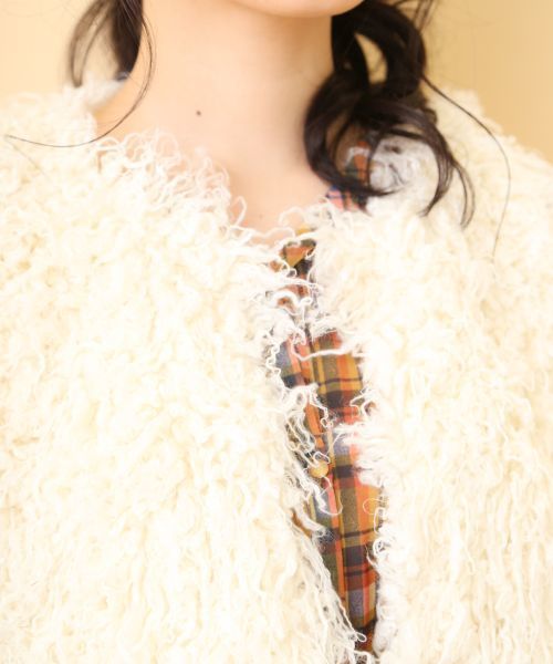 OLIVE des OLIVE（オリーブデオリーブ）の「フェイクファーベスト◆（その他アウター・レディース・オフホワイト/グレー/ブラック・FREE）」の7枚目の写真