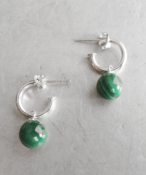 TONE SELECT GOODS(トーンセレクトグッズ)の「【925 SILVER ACC】ラウンドストーンスイングピアスSV925(OG)(ピアス(両耳用)・レディース・その他/その他1/その他2/ターコイズブルー/その他3/その他4/その他5/その他6/その他7・FREE)」の6枚目の写真