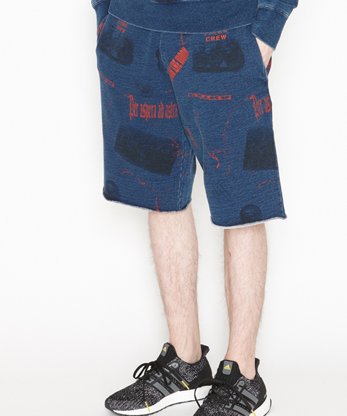 BILLIONAIRE BOYS CLUB(ビリオネア・ボーイズ・クラブ)の「BILLIONAIRE BOYS CLUB HEADLINE PRINT SHORTS 18SPRING(その他パンツ・メンズ・インディゴブルー・LARGE/MEDIUM/SMALL)」の3枚目の写真
