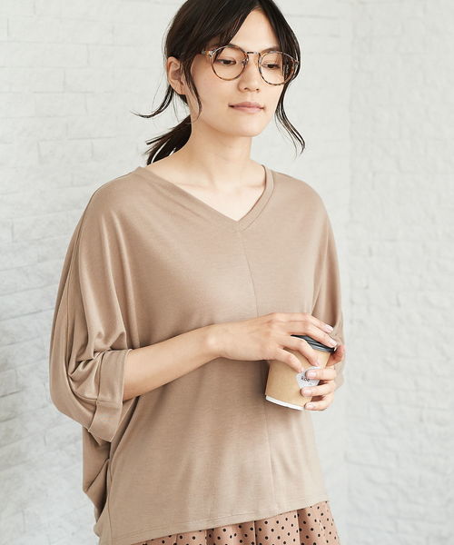 AMERICAN HOLIC（アメリカンホリック）の「Vネックドルマンプルオーバー（Tシャツ/カットソー・レディース・チャコールグレー/モカ/ブラック/ブルーグリーン・FREE）」の3枚目の写真