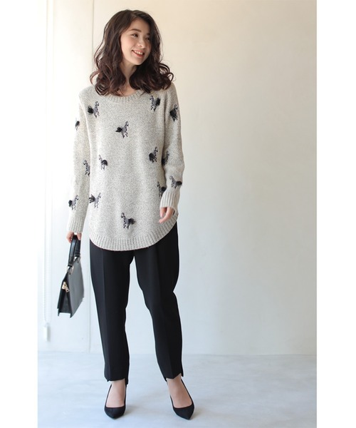 お尻が隠れるラウンド裾】シマウマ駆け巡る刺繍ニット/（ニット