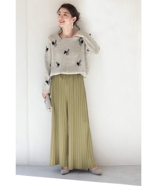 cawaii（カワイイ）の「【お尻が隠れるラウンド裾】シマウマ駆け巡る刺繍ニット/（ニット/セーター・レディース・グレー・M/XL）」の19枚目の写真