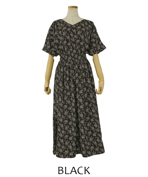 SELECT MOCA 花柄　ロングワンピース（F）白黒　長袖　春秋 select MOCA（セレクトモカ）の「花柄ワンピース（ワンピース