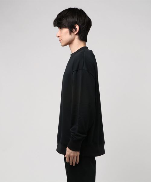 MAISON SPECIAL（メゾンスペシャル）の「“365” テックファブリックオーバーサイズクルーネックスウェット 【MAISON SPECIAL/メゾンスペシャル】（スウェット・メンズ・ブラック/ラベンダー/イエロー・48/44/46）」の4枚目の写真