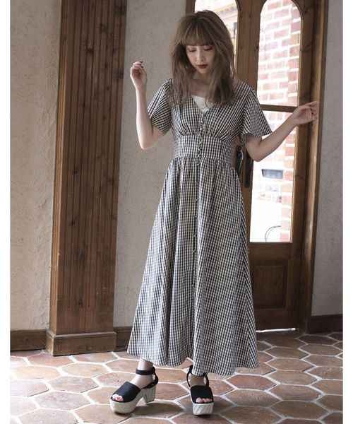 one after another NICE CLAUP(ワンアフターアナザーナイスクラップ)の「ロングガウンワンピース(ワンピース・レディース・アイボリー/ホワイト系その他/ブラック系その他/ブラック・FREE)」の11枚目の写真