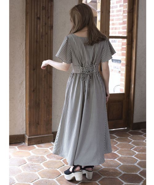 one after another NICE CLAUP(ワンアフターアナザーナイスクラップ)の「ロングガウンワンピース(ワンピース・レディース・アイボリー/ホワイト系その他/ブラック系その他/ブラック・FREE)」の5枚目の写真