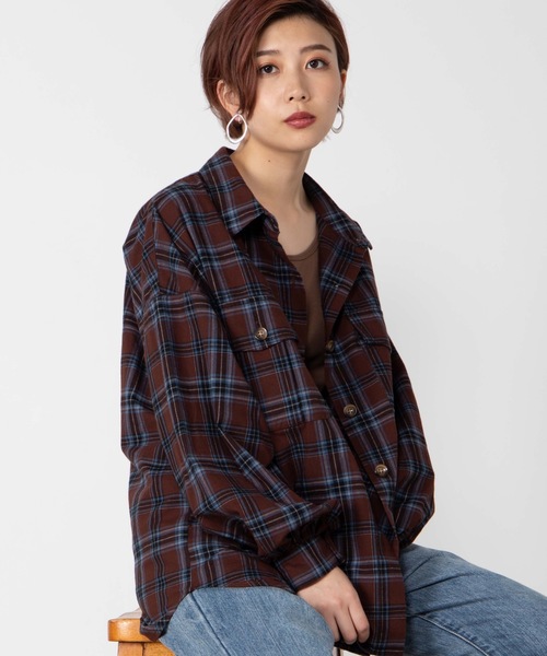 WEGO（ウィゴー）の「WEGO/BIGポケットチェックオーバーシャツ（シャツ/ブラウス・レディース・ブラウン系その他2/ベージュ系その他2/ホワイト系その他2/グレー系その他2・FREE）」の4枚目の写真