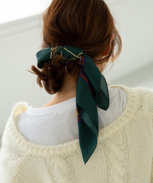 marjour（マージュール）の「CHAIN SCARF（バンダナ/スカーフ・レディース・ネイビー/ブラウン/グリーン・FREE）」の12枚目の写真