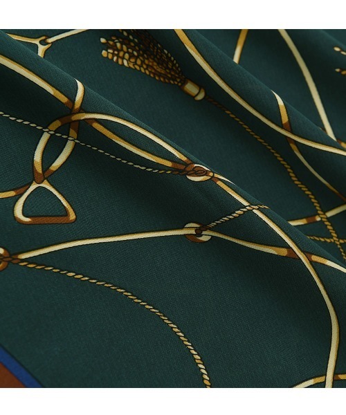 marjour（マージュール）の「CHAIN SCARF（バンダナ/スカーフ・レディース・ネイビー/ブラウン/グリーン・FREE）」の21枚目の写真