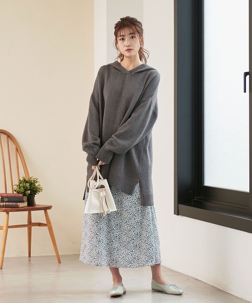 KOBE LETTUCE（コウベレタス）の「フーディーサイドスリットニットトップス（ニット/セーター・レディース・ミント/グレー/ラベンダー/ライトベージュ・FREE）」の14枚目の写真