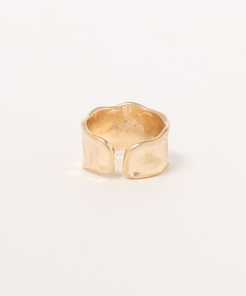 ap retro（アプレトロ）の「プレート変形RING【ZOZO限定アイテム】（リング・レディース・ゴールド・FREE）」の3枚目の写真