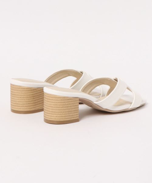 KOBE LETTUCE（コウベレタス）の「スクエアトゥワンベルトミュールサンダル（サンダル・レディース・ホワイト系その他/ブラック/ベージュ系その他/ブラウン系その他・L/LL/M/S）」の5枚目の写真