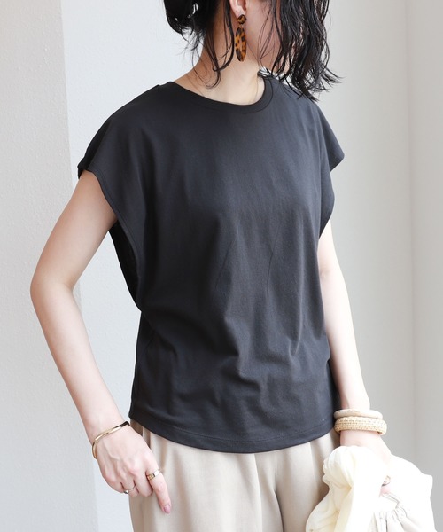 andme(アンドミー)の「フレンチスリーブ脇見え防止デザインTシャツ(Tシャツ/カットソー・レディース・ブラック/チャコールグレー/グレー系その他/ラベンダー/オフホワイト・M/L)」の3枚目の写真