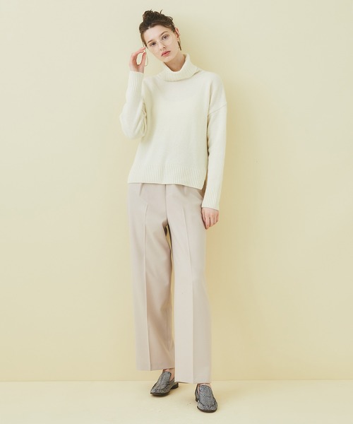 STUDIOUS(ステュディオス)の「【STUDIOUS】カシミヤウールタートルネックニット(ニット/セーター・レディース・ホワイト/ブラック/ブラウン/カーキ/ピンク/イエロー/ブルー・FREE)」の21枚目の写真