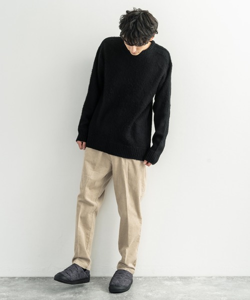 Rocky Monroe(ロッキーモンロー)の「モヘアタッチ起毛 オーバーサイズ クルーネックニット(ニット/セーター・メンズ・チャコール/ベージュ/テラコッタ/ブラック・M/L)」の6枚目の写真