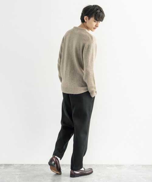 Rocky Monroe(ロッキーモンロー)の「モヘアタッチ起毛 オーバーサイズ クルーネックニット(ニット/セーター・メンズ・チャコール/ベージュ/テラコッタ/ブラック・M/L)」の17枚目の写真