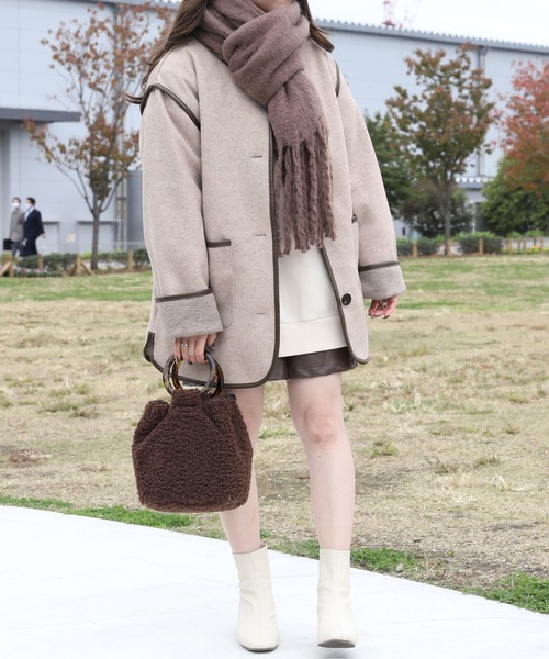 PairPair（ペアペア）の「パイピングミドルジャケット（ノーカラーコート・レディース・ブラウン/ライトベージュ・FREE）」の4枚目の写真