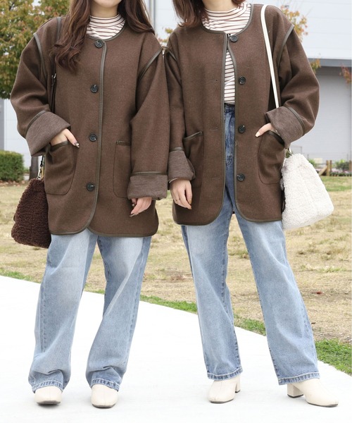 PairPair（ペアペア）の「パイピングミドルジャケット（ノーカラーコート・レディース・ブラウン/ライトベージュ・FREE）」の7枚目の写真