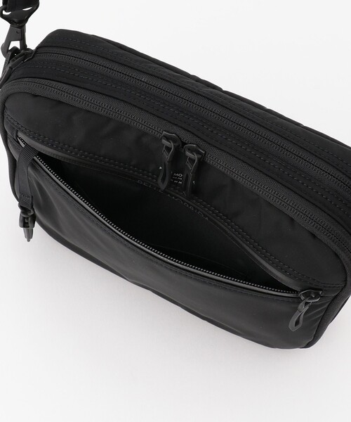 JOSEPH（ジョセフ）の「【PELLE MORBIDA】ショルダーバッグ（ショルダーバッグ・メンズ・ブラック系・F）」の8枚目の写真