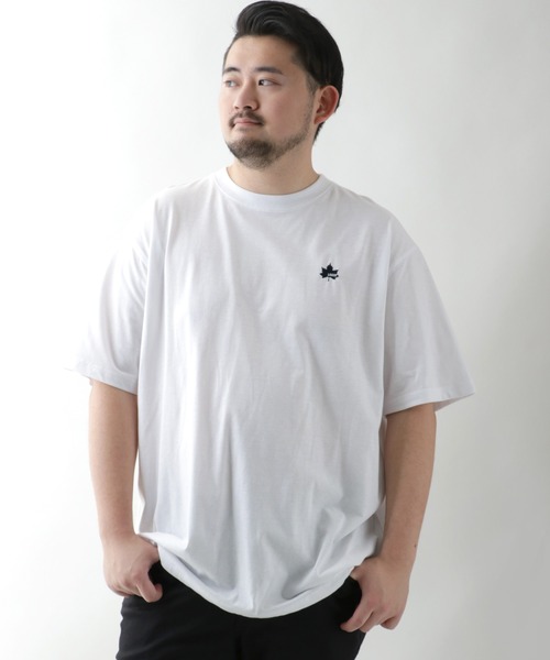 LOGOS(ロゴス)の「LOGOS/ロゴス ワンポイント刺繍 無地Tシャツ/大きいサイズ(Tシャツ/カットソー・メンズ・ホワイト/ネイビー/オリーブ/ワイン・2L/3L/4L/5L)」の1枚目の写真