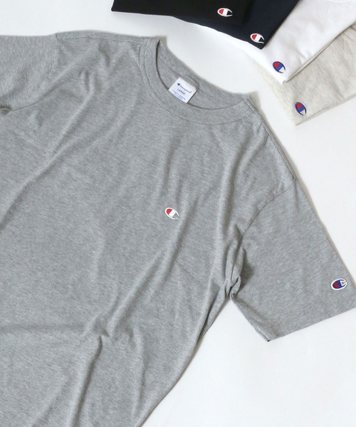 Champion（チャンピオン）の「Champion/チャンピオン ワンポイント刺繍 無地Tシャツ（Tシャツ/カットソー・メンズ・ホワイト/レモンイエロー/レンガ/ターコイズブルー/アイボリー/グレー/ネイビー/ブラウン/ブラック/ダークグリーン・S/M/L/XL）」の4枚目の写真