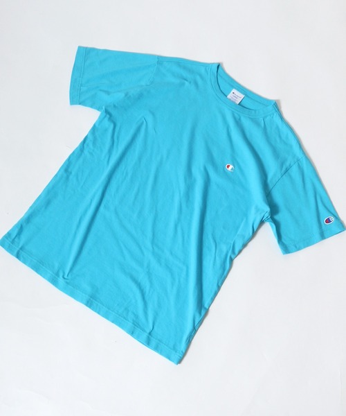 Champion（チャンピオン）の「Champion/チャンピオン ワンポイント刺繍 無地Tシャツ（Tシャツ/カットソー・メンズ・ホワイト/レモンイエロー/レンガ/ターコイズブルー/アイボリー/グレー/ネイビー/ブラウン/ブラック/ダークグリーン・S/M/L/XL）」の18枚目の写真