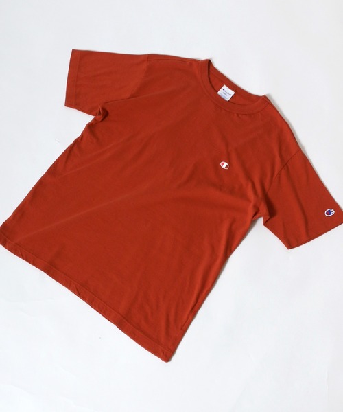 Champion（チャンピオン）の「Champion/チャンピオン ワンポイント刺繍 無地Tシャツ（Tシャツ/カットソー・メンズ・ホワイト/レモンイエロー/レンガ/ターコイズブルー/アイボリー/グレー/ネイビー/ブラウン/ブラック/ダークグリーン・S/M/L/XL）」の12枚目の写真
