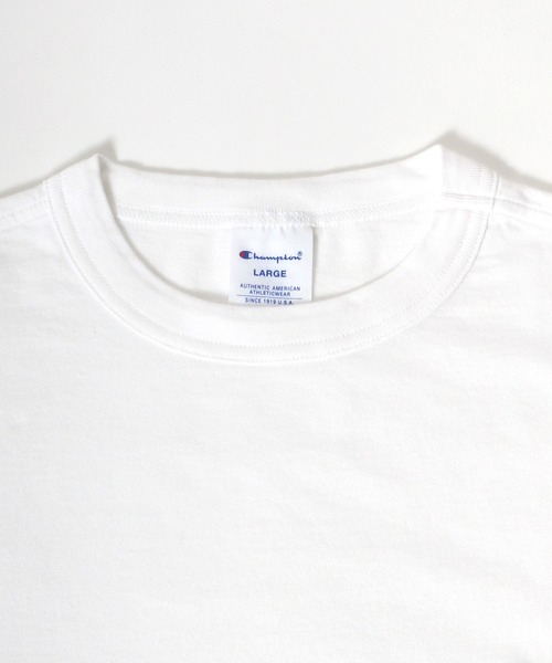 Champion（チャンピオン）の「Champion/チャンピオン ワンポイント刺繍 無地Tシャツ（Tシャツ/カットソー・メンズ・ホワイト/レモンイエロー/レンガ/ターコイズブルー/アイボリー/グレー/ネイビー/ブラウン/ブラック/ダークグリーン・S/M/L/XL）」の21枚目の写真