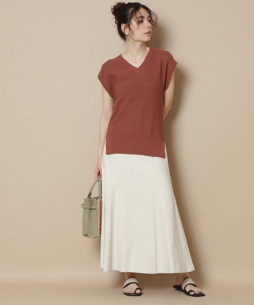 N.（N. Natural Beauty Basic）（エヌエヌナチュラルビューティーベーシック）の「◆スリーブレスＶネックニット（ニット/セーター・レディース・ブラック/ベージュ/テラコッタ・MEDIUM）」の6枚目の写真