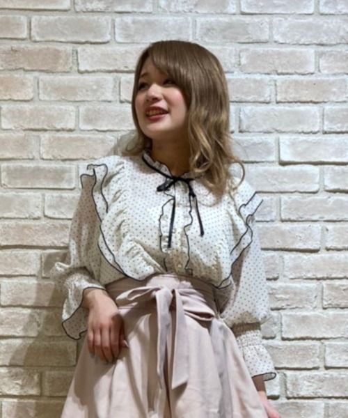 ドット配色リボンフリルｂｌ シャツ ブラウス Axes トップス Poetique アクシーズファムポエティック のファッション Femme Axes Femme