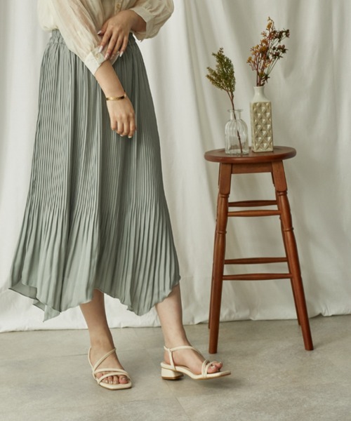 Amourire（アムリール）の「イレヘムプリーツSK（スカート・レディース・ベージュ/サックスブルー/イエロー・M）」の3枚目の写真