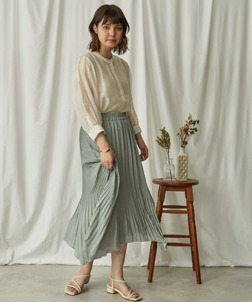 Amourire（アムリール）の「イレヘムプリーツSK（スカート・レディース・ベージュ/サックスブルー/イエロー・M）」の11枚目の写真