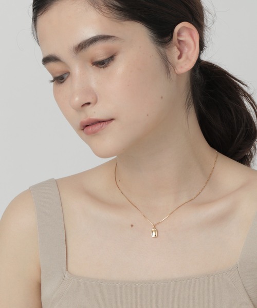 PAS TIERRA（パティエラ）の「-Lien- レクタングルコインネックレス（ネックレス・レディース・イエローゴールド・FREE）」の6枚目の写真