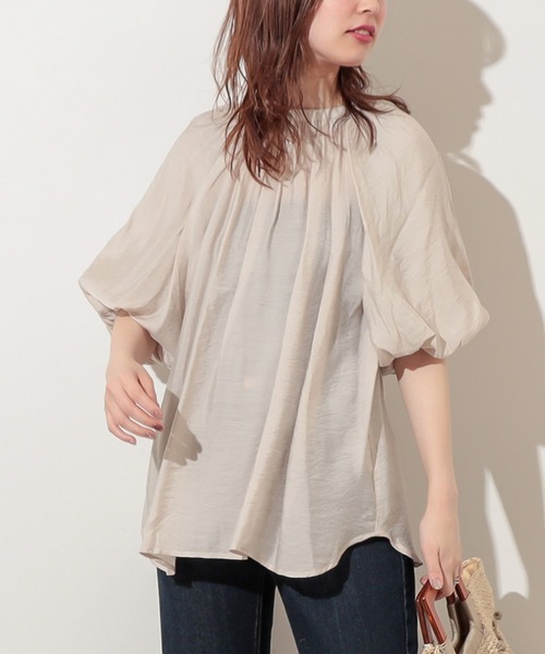 natural couture（ナチュラルクチュール）の「プチプラバンドカラーバルーンブラウス（シャツ/ブラウス・レディース・オフホワイト/ブラック/ベージュ/ミント・FREE）」の3枚目の写真