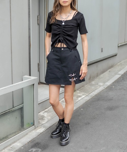 RASVOA（ラスボア）の「ファイヤーバックルミニスカート（スカート・レディース・ブラック/ベージュ/オフホワイト・FREE）」の11枚目の写真