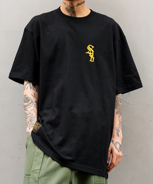 Subciety（サブサエティ）の「CROWD S/S（Tシャツ/カットソー・メンズ・ホワイト×ブルー/ブラック×ブラック/ブラック×イエロー/グレー/パープル系その他/ブラック×ブルー/スミクロ/ブルー/ホワイト/ブラック・SMALL/MEDIUM/LARGE/X-LARGE/XX-LARGE）」の8枚目の写真