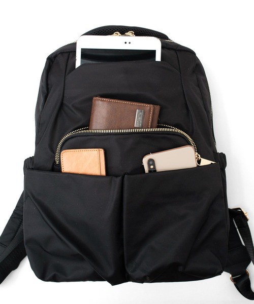 VitaFelice（ヴィータフェリーチェ）の「10ポケットナイロンリュック